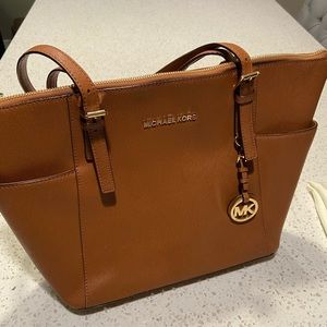 Michael Kors Shoulder Purse Tan/Brown